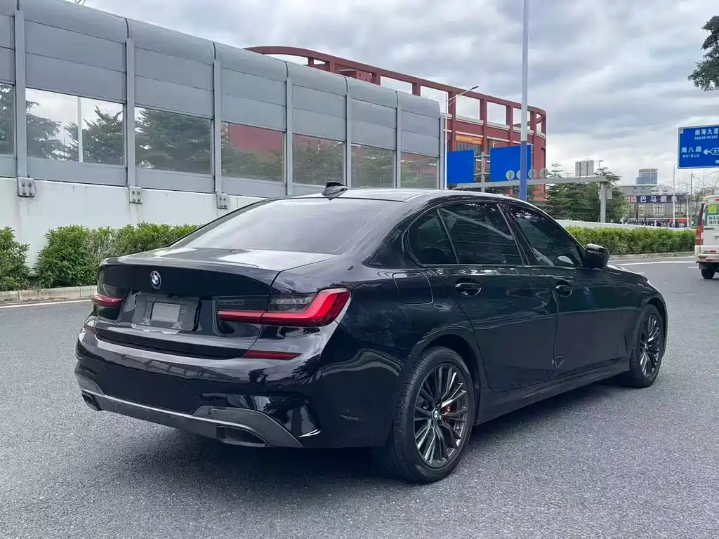 BMW 3 Series — миниатюра 5