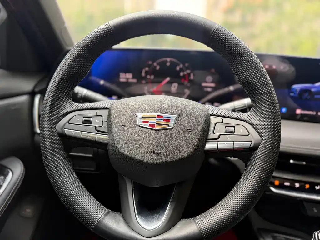 Cadillac CT5 — миниатюра 19