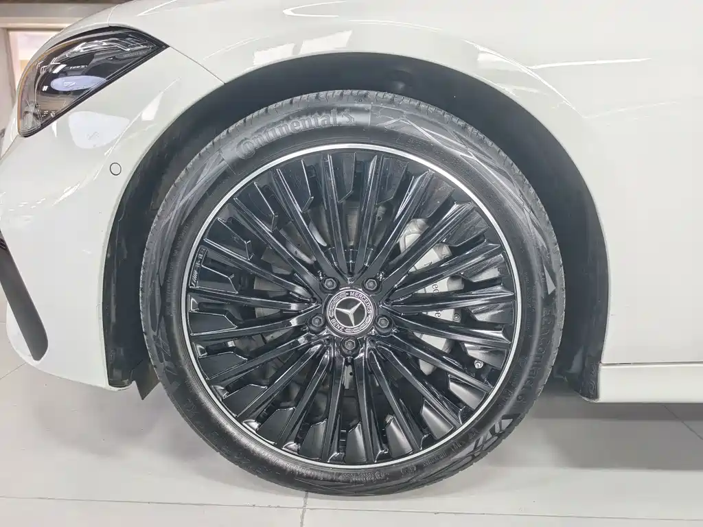 Mercedes-Benz CLE — миниатюра 8