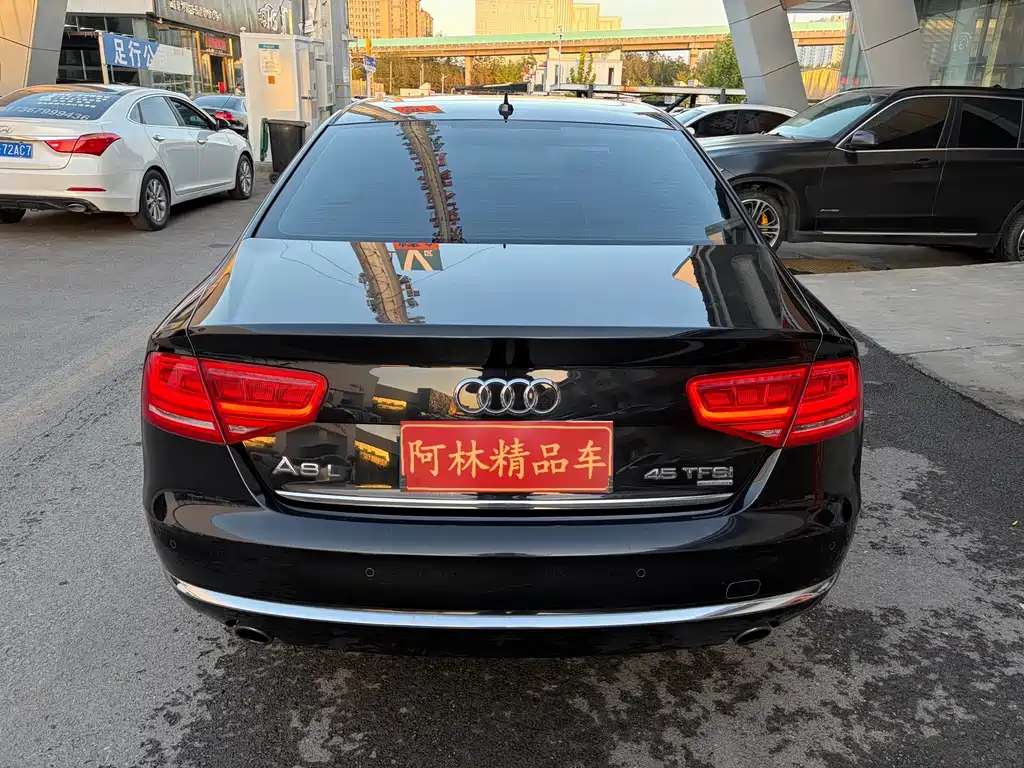 Audi A8 — миниатюра 16