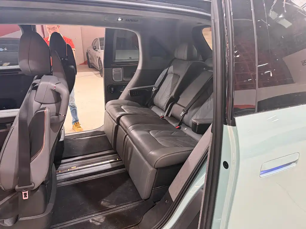Zeekr Mix 2025 Smart Drive