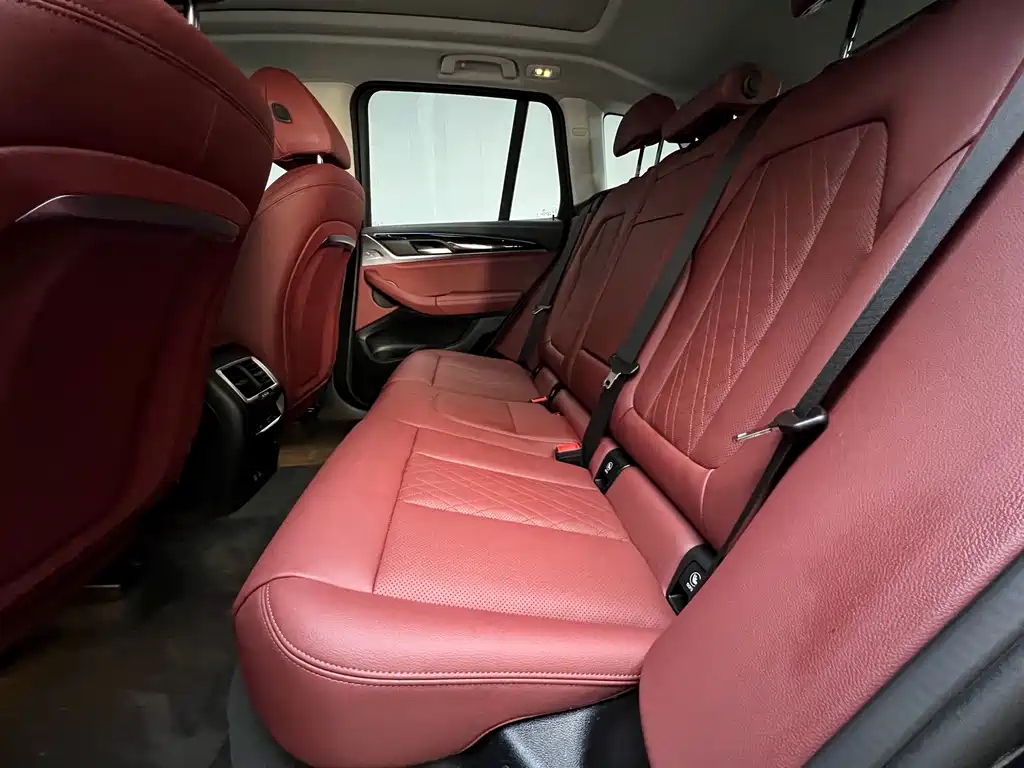 BMW iX3 — миниатюра 12