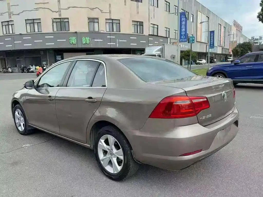 Volkswagen Bora — миниатюра 9