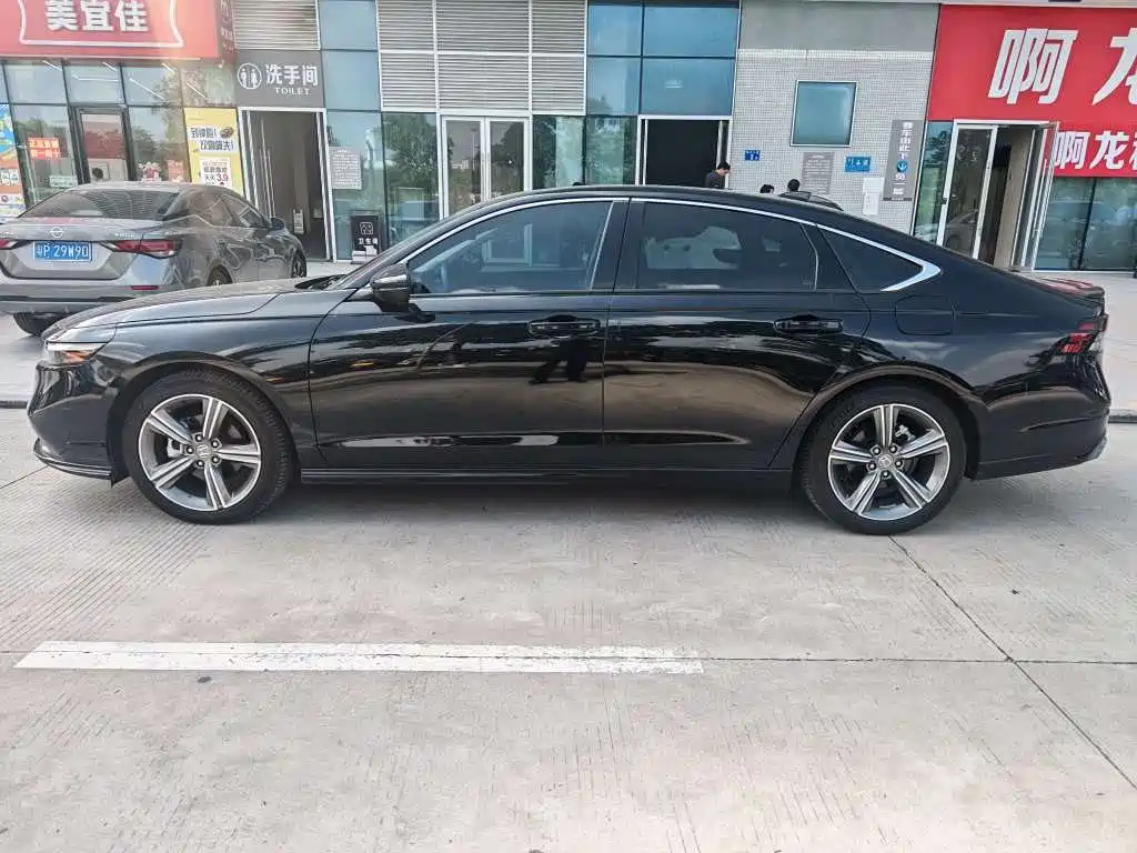Honda Accord — миниатюра 3