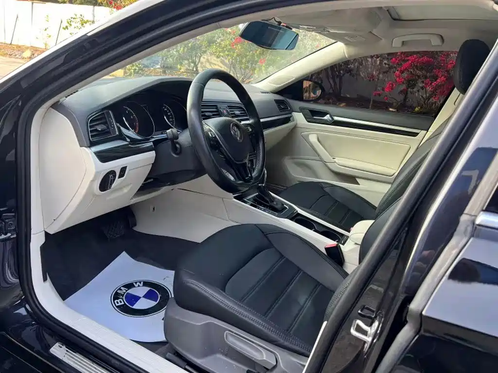 Volkswagen Lamando — миниатюра 9