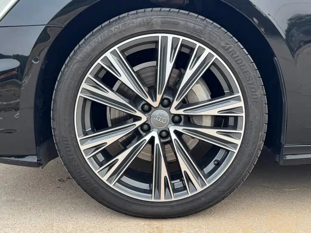Audi A6L — миниатюра 37