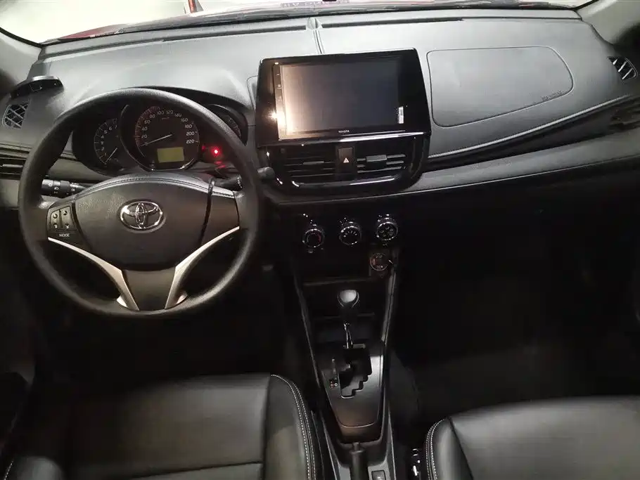 TOYOTA VIOS FS