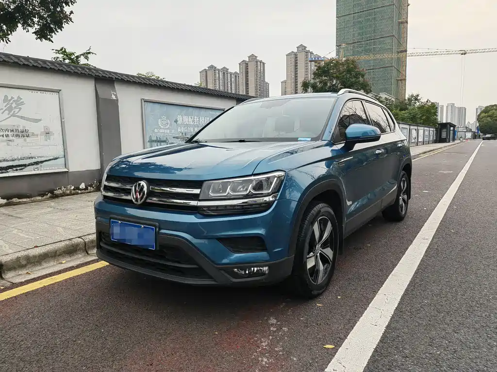 VOLKSWAGEN TUYUE
