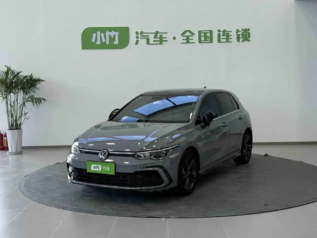 Volkswagen Golf 2022