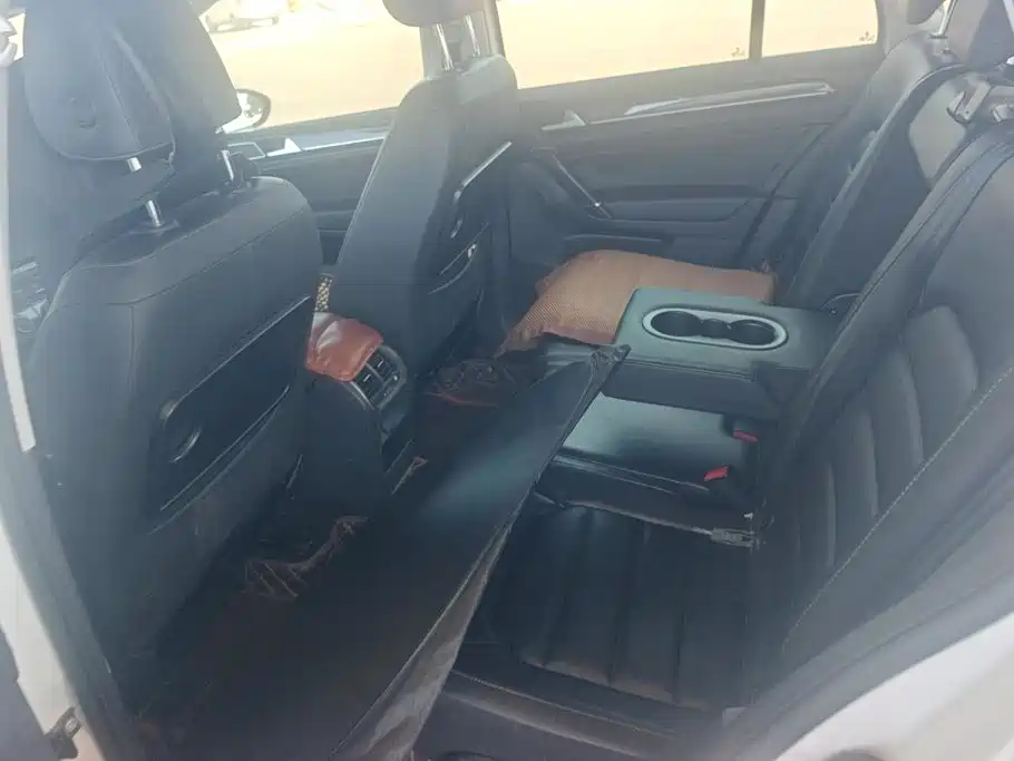 Volkswagen Golf Sportsvan — миниатюра 11