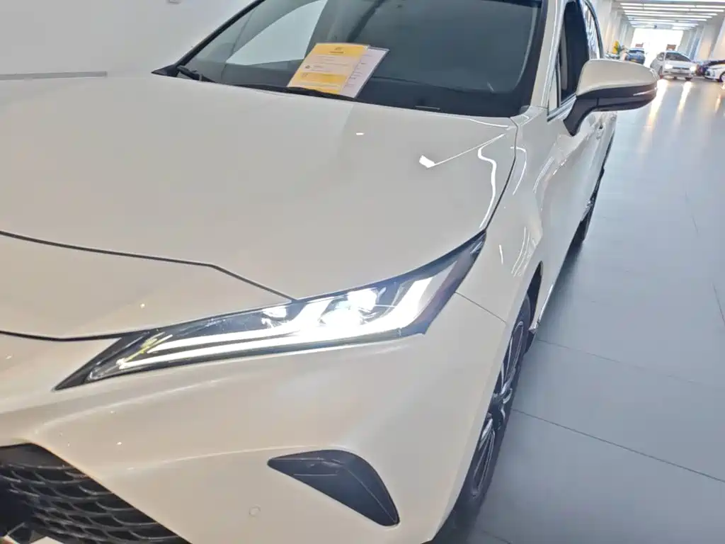 Toyota Venza — миниатюра 24