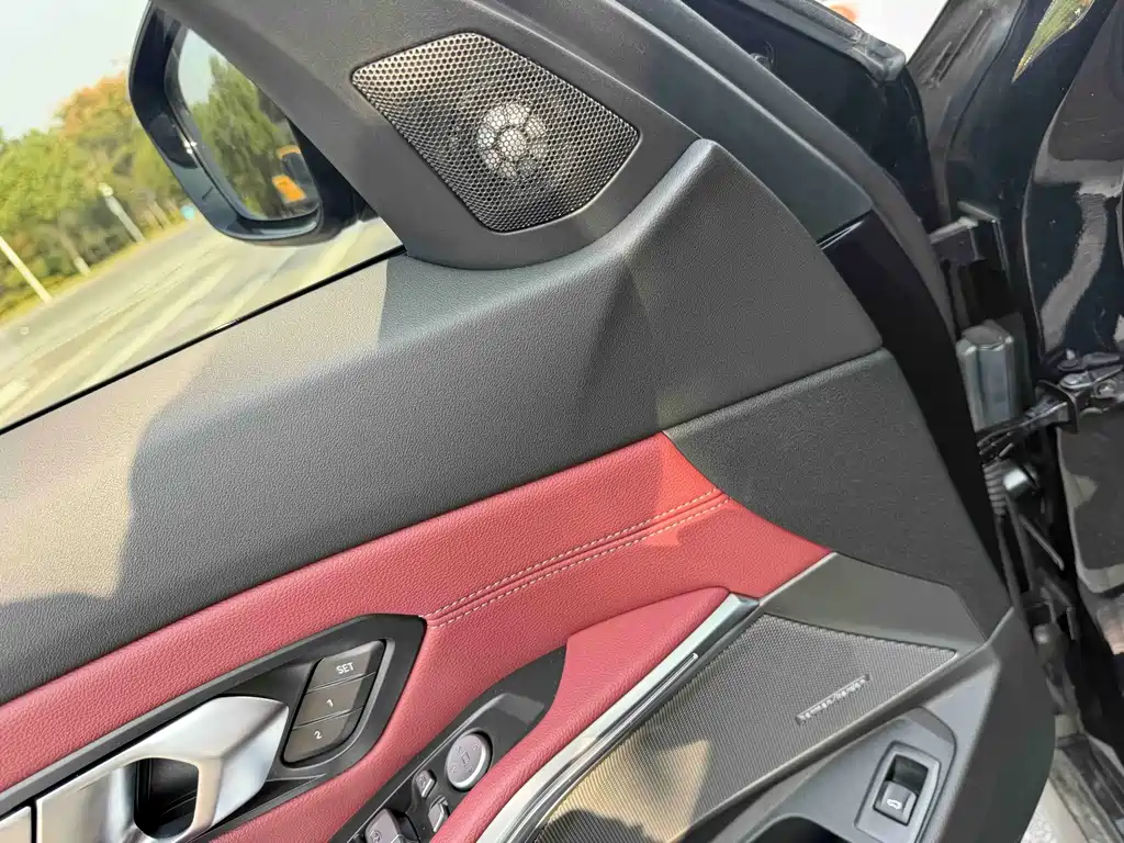 BMW 3 Series — миниатюра 8