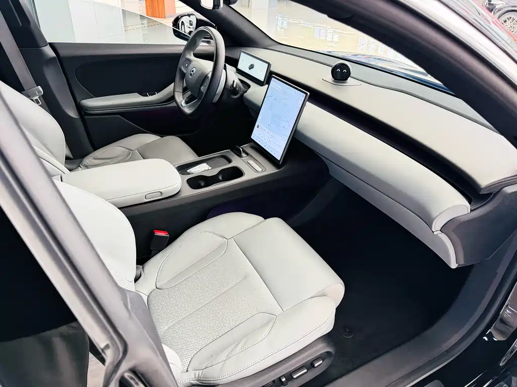 NIO ET5T 2024 75kWh Touring