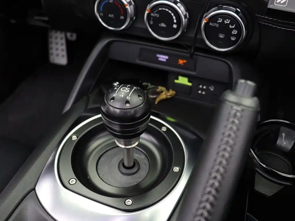 Mazda MX-5 — миниатюра 18
