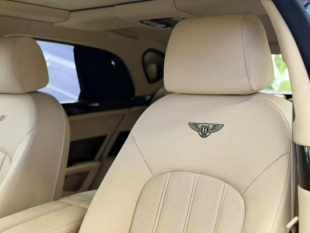 Bentley — фотографии объявления, Фото 7