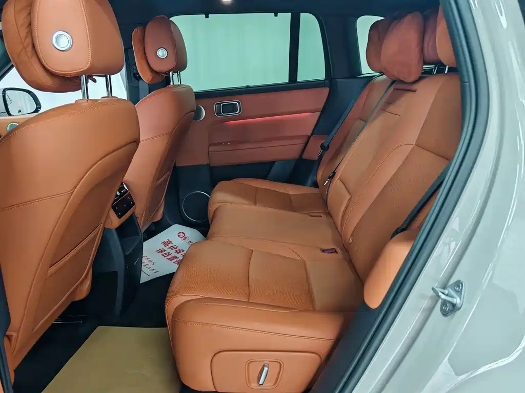 Li Auto Li L6 — миниатюра 10