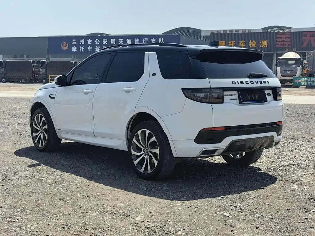 Land Rover Discovery Sport — миниатюра 4