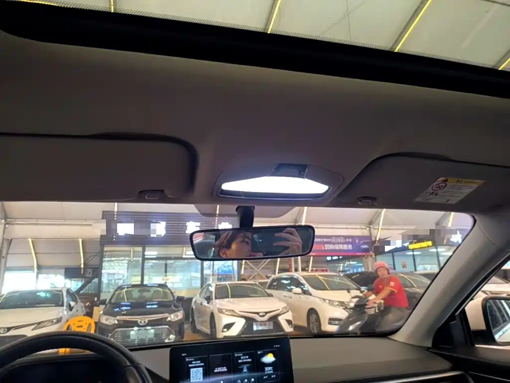 Geely Emgrand — миниатюра 18