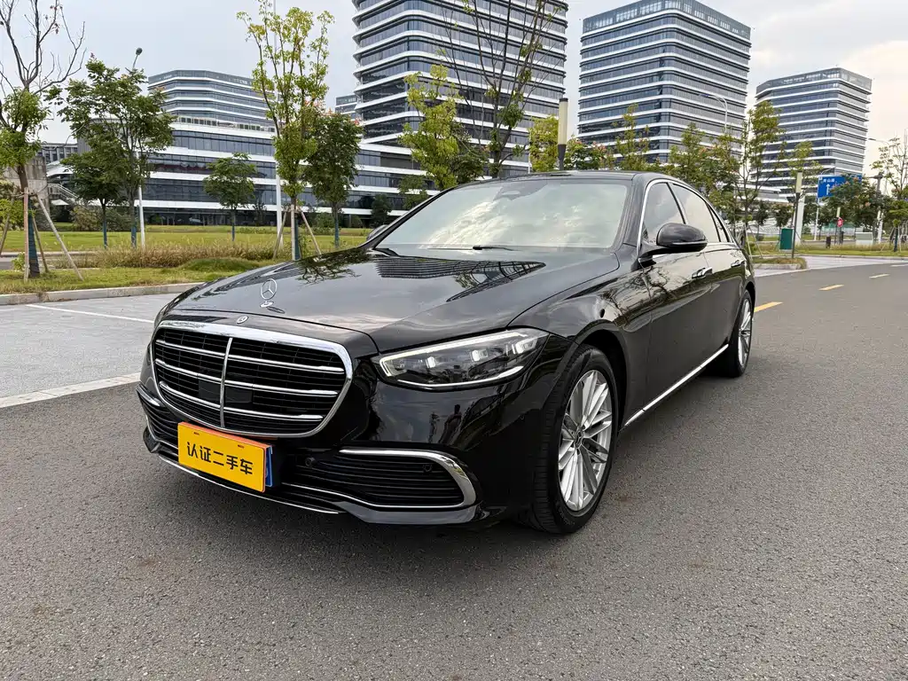 Mercedes-Benz S-Class — миниатюра 2
