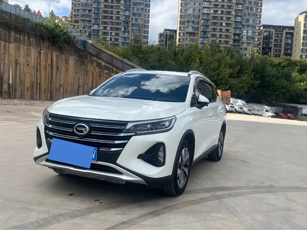 GAC Motor Trumpchi GS4