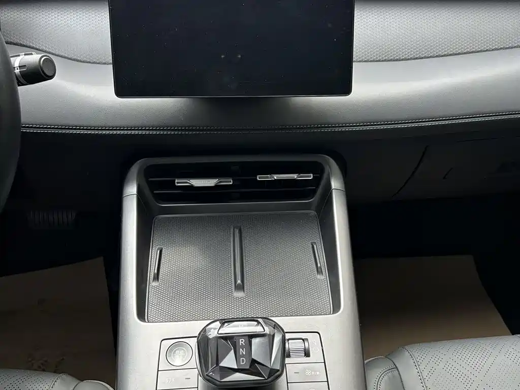 BYD Qin Plus PLUS 2025 DM-i Smart Drive 55KM Lead