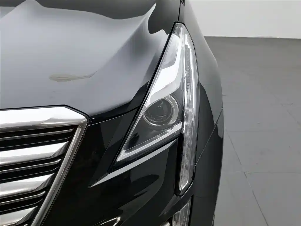 Cadillac XT5 2016 25T Luxury