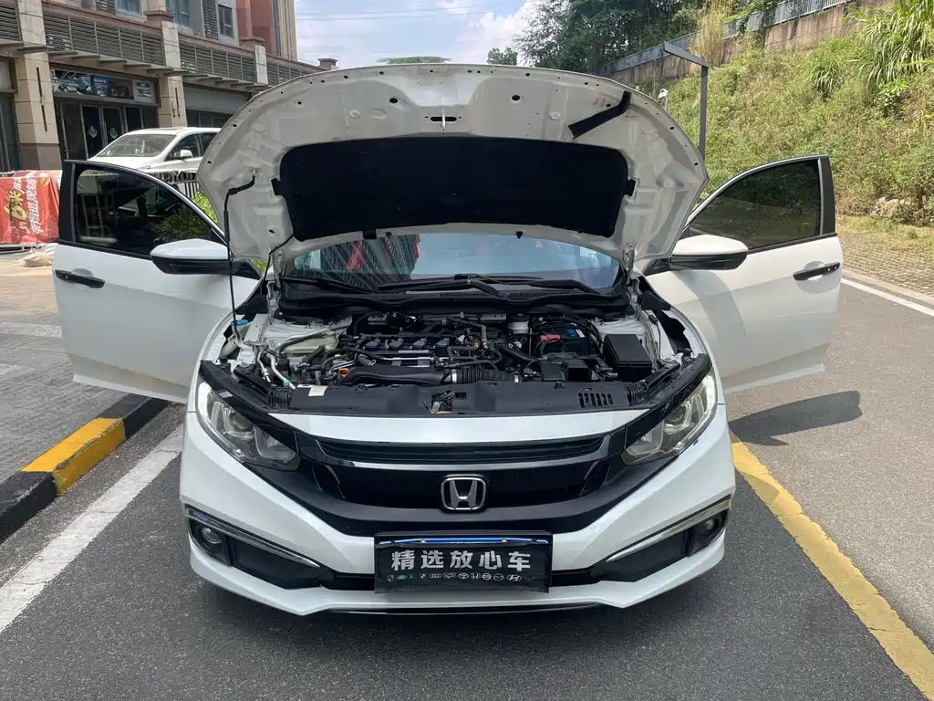 Honda Civic — миниатюра 18