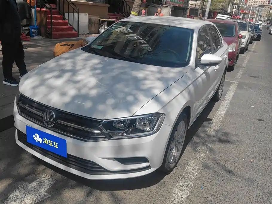 Volkswagen Bora 2023