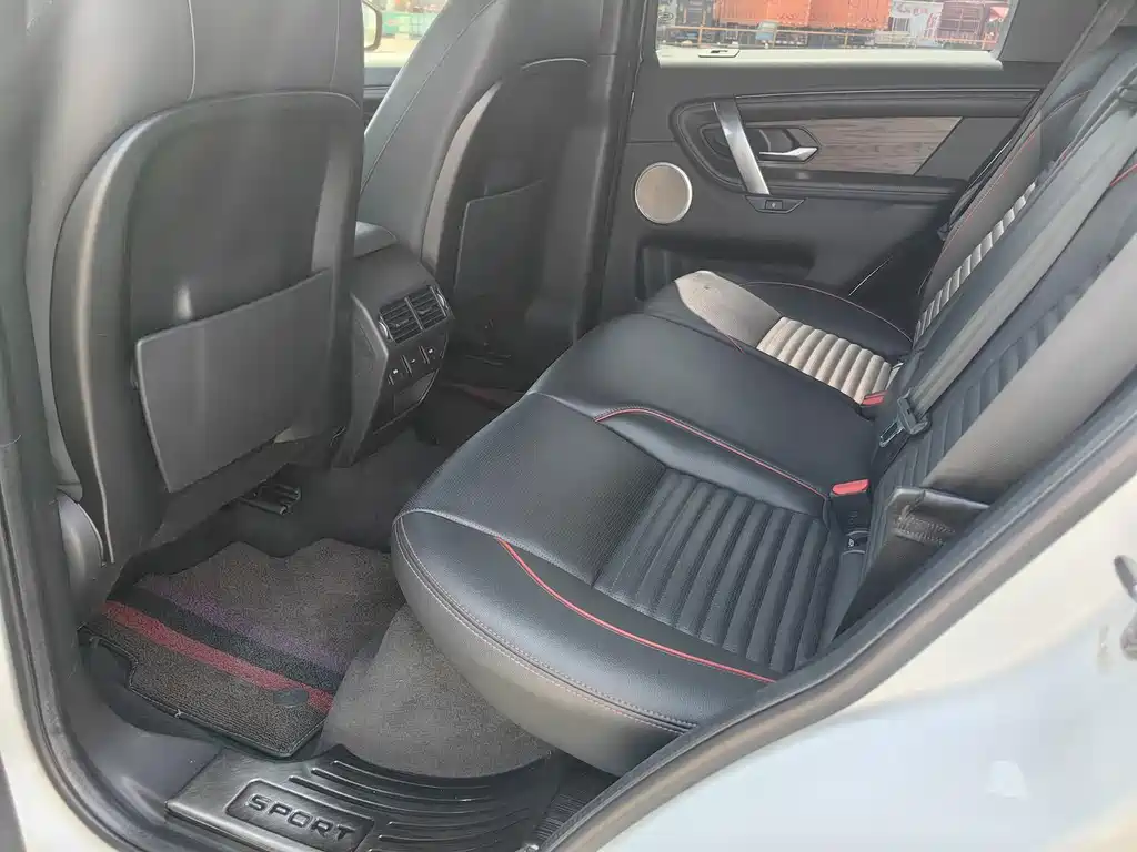 Land Rover Discovery Sport — миниатюра 13