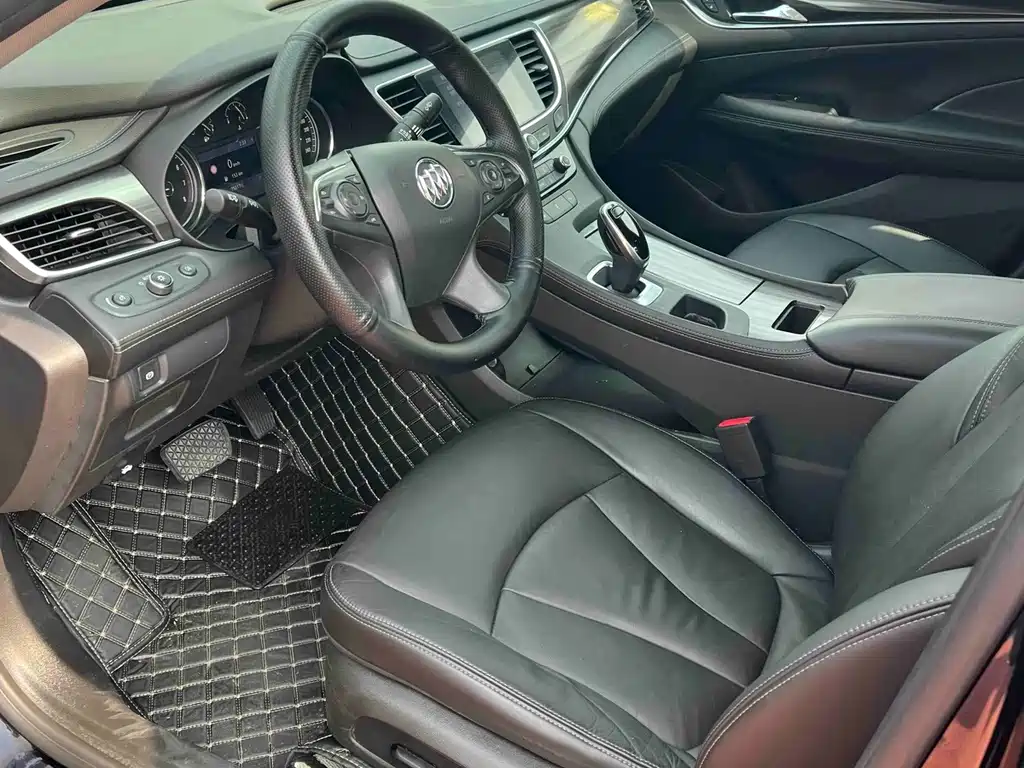 Buick LaCrosse — миниатюра 7