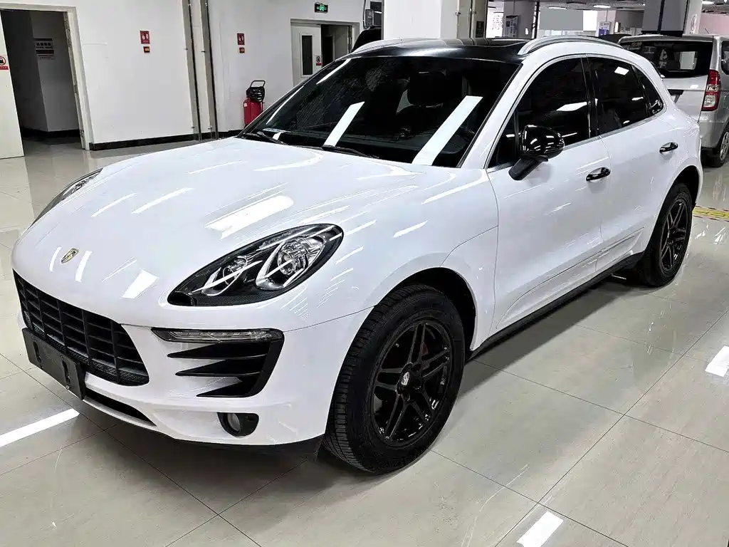 Купить Porsche Macan