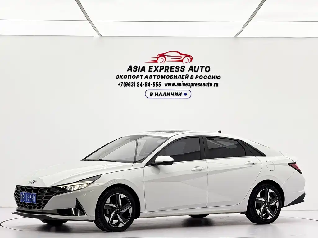 Hyundai Elantra 2022
