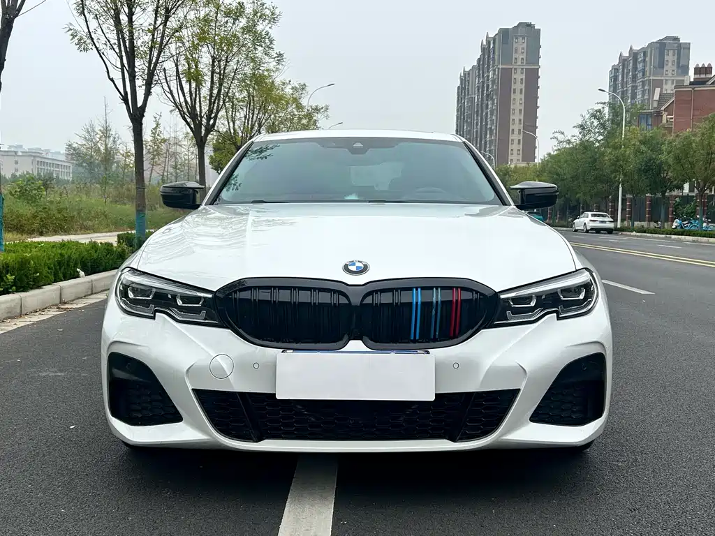 BMW 3 Series — миниатюра 2