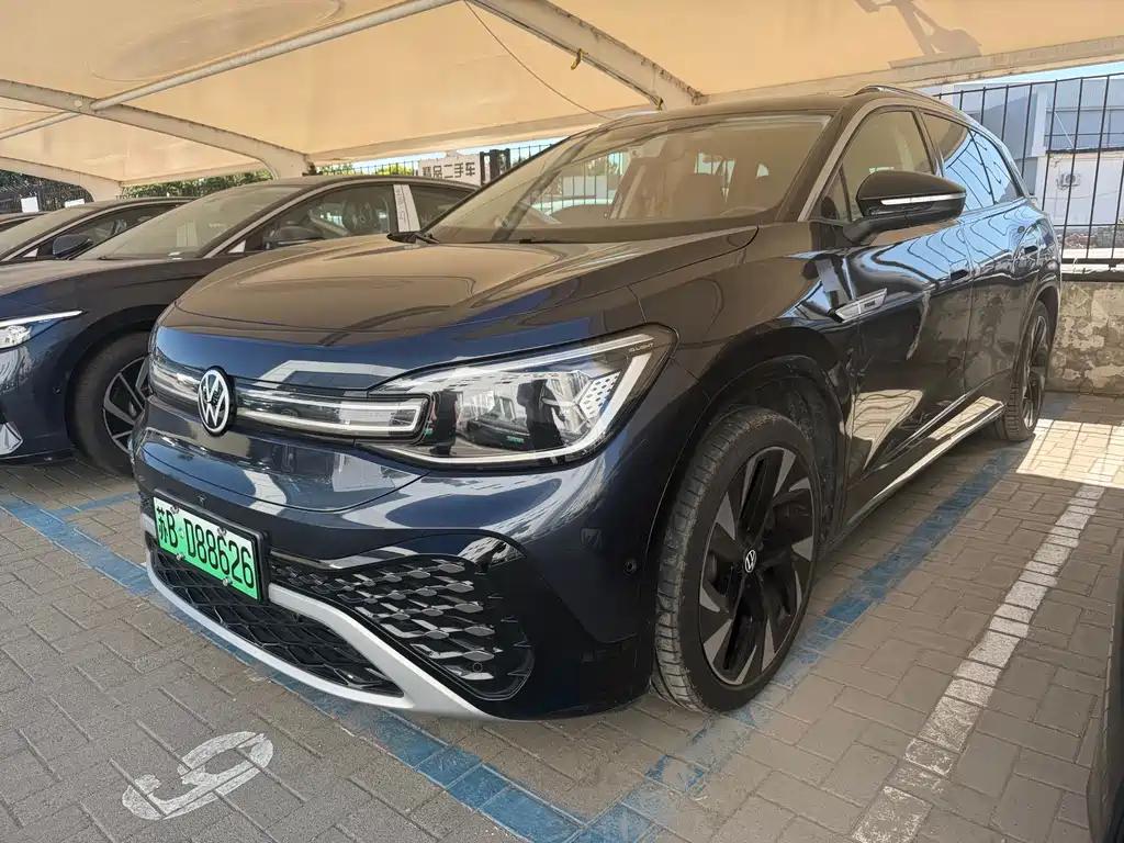 Volkswagen ID.6 CROZZ