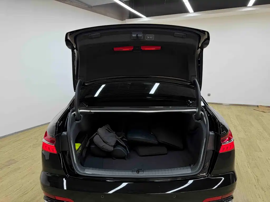 Audi A6L — миниатюра 32