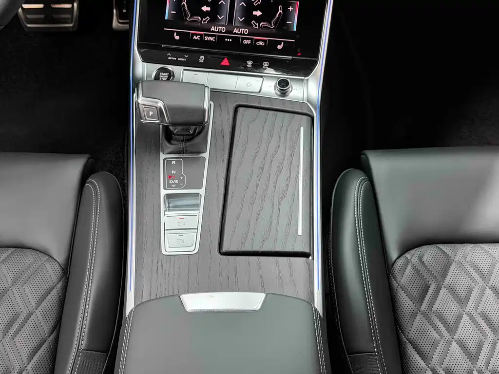 Audi A6L — миниатюра 21