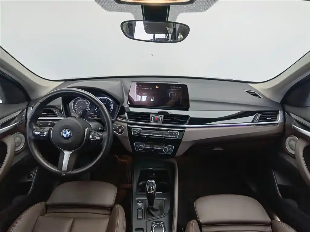 BMW X1 2022 sDrive25Li Lead