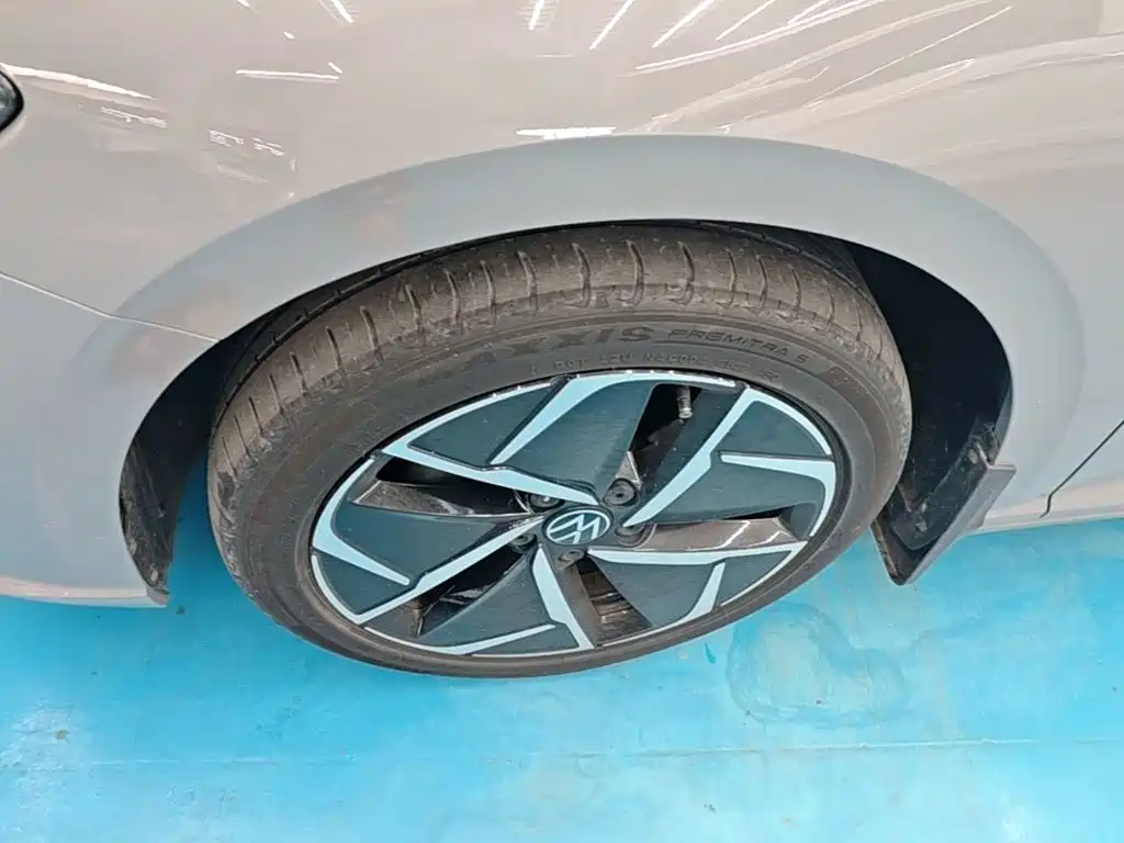Volkswagen Lavida — миниатюра 23