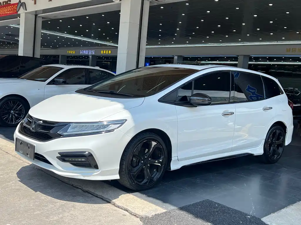 Honda Jade 2017