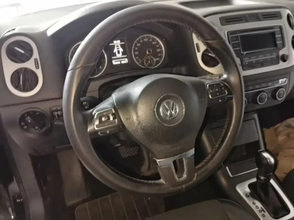Volkswagen Tiguan — миниатюра 11