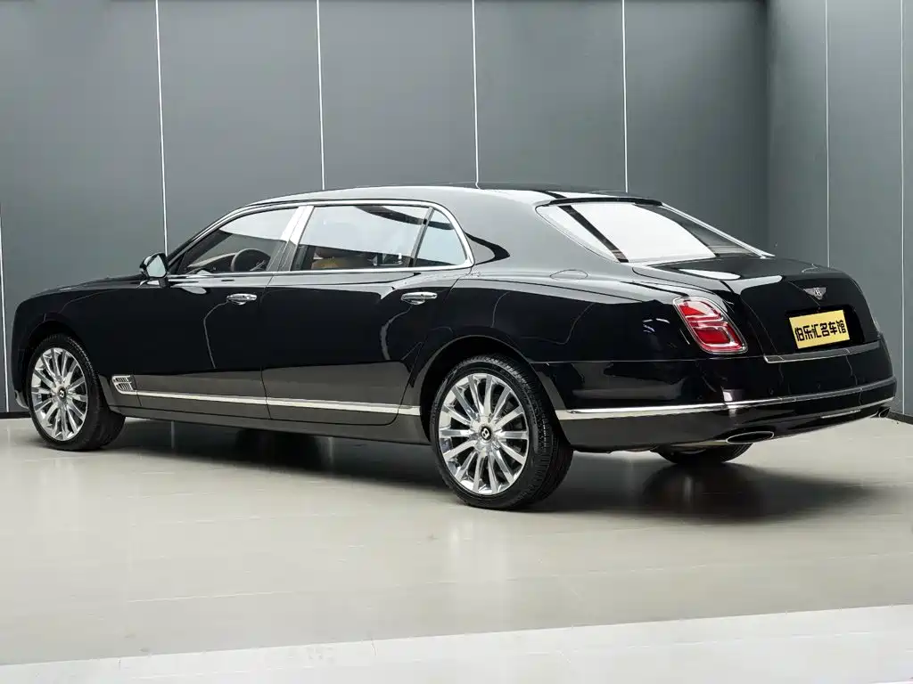 Bentley Mulsanne — миниатюра 21