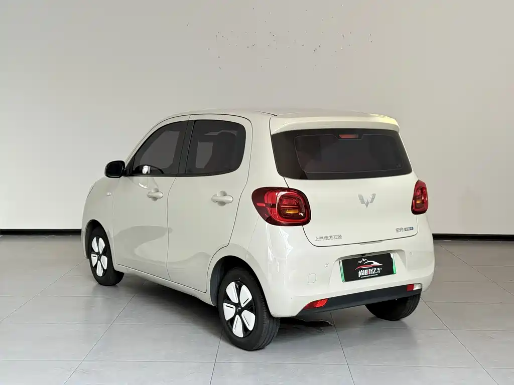 Wuling MINIEV — миниатюра 6