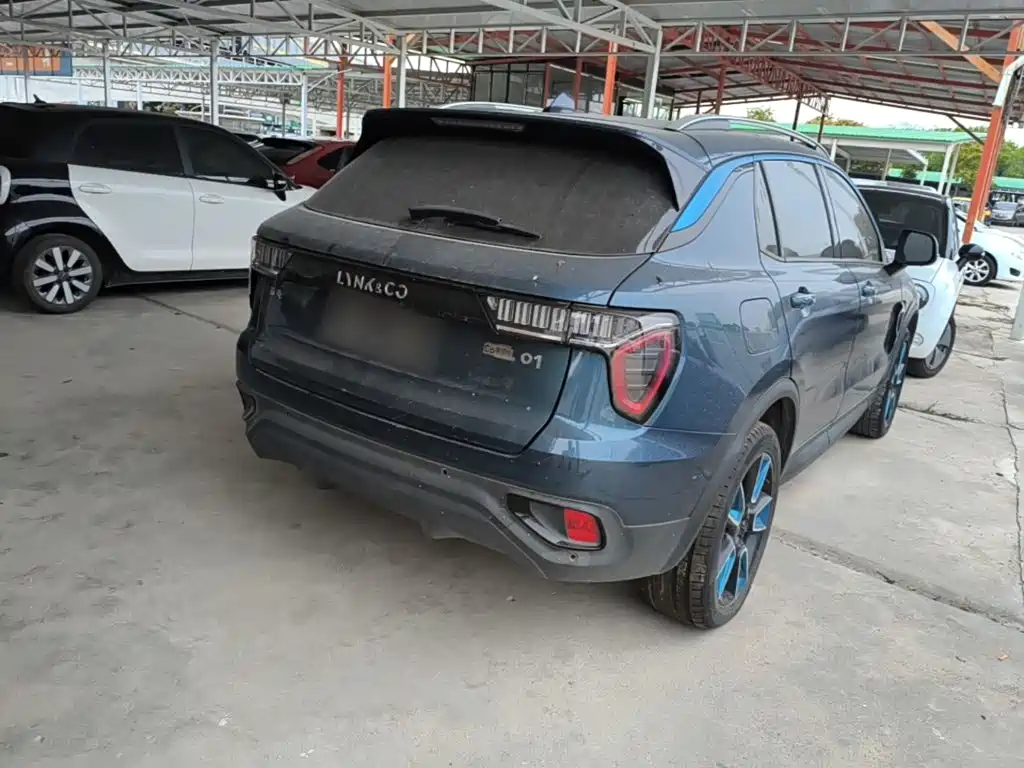 Lynk & Co 01 — миниатюра 7