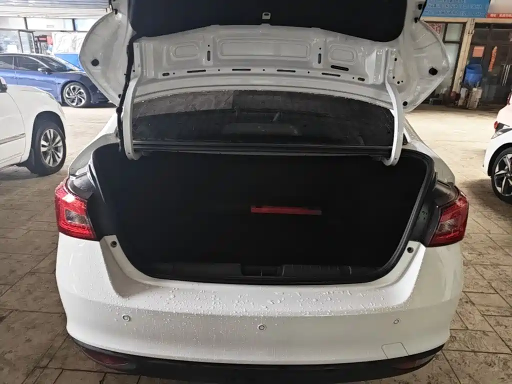 Chery Arrizo 5 — миниатюра 19