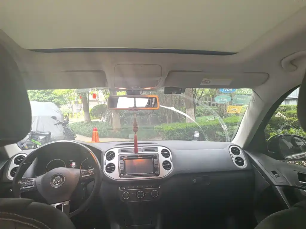 Volkswagen Tiguan — миниатюра 15