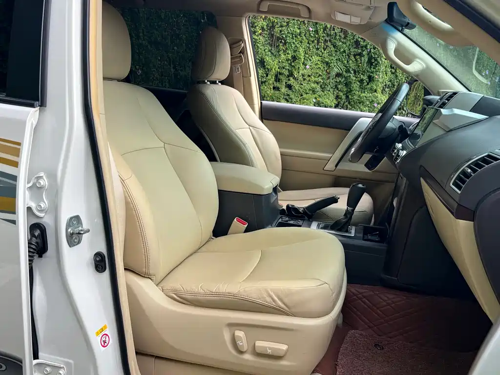 Toyota Prado — миниатюра 9
