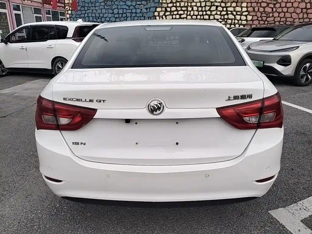 Buick Excelle — миниатюра 6