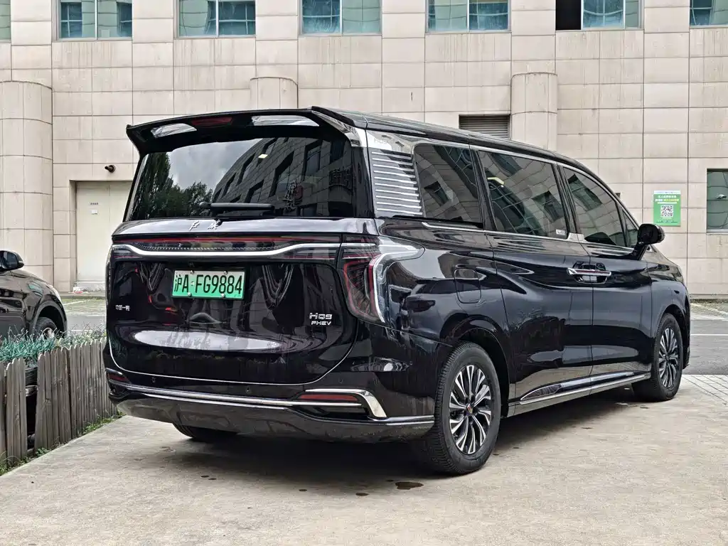 Hongqi Hongqi HQ9 PHEV — миниатюра 4