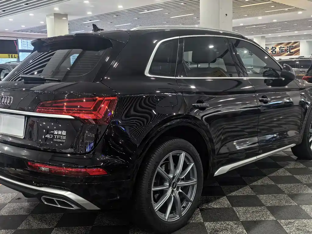 Audi Q5L — миниатюра 4