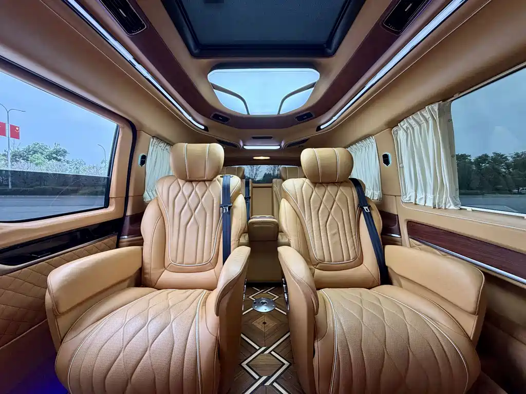 Mercedes-Benz Vito — миниатюра 8